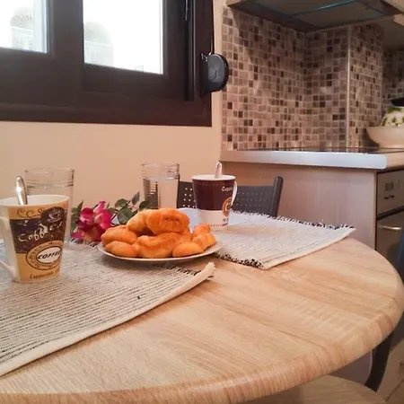 Apartmán Flat W. Attic Near Beach And Old Port *